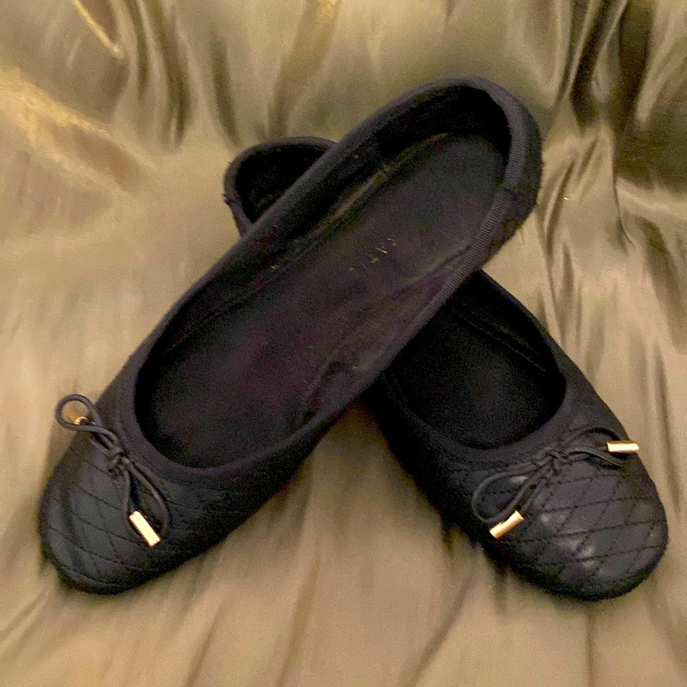 Kelly & Katie Jazleen Black Ballet Flats
